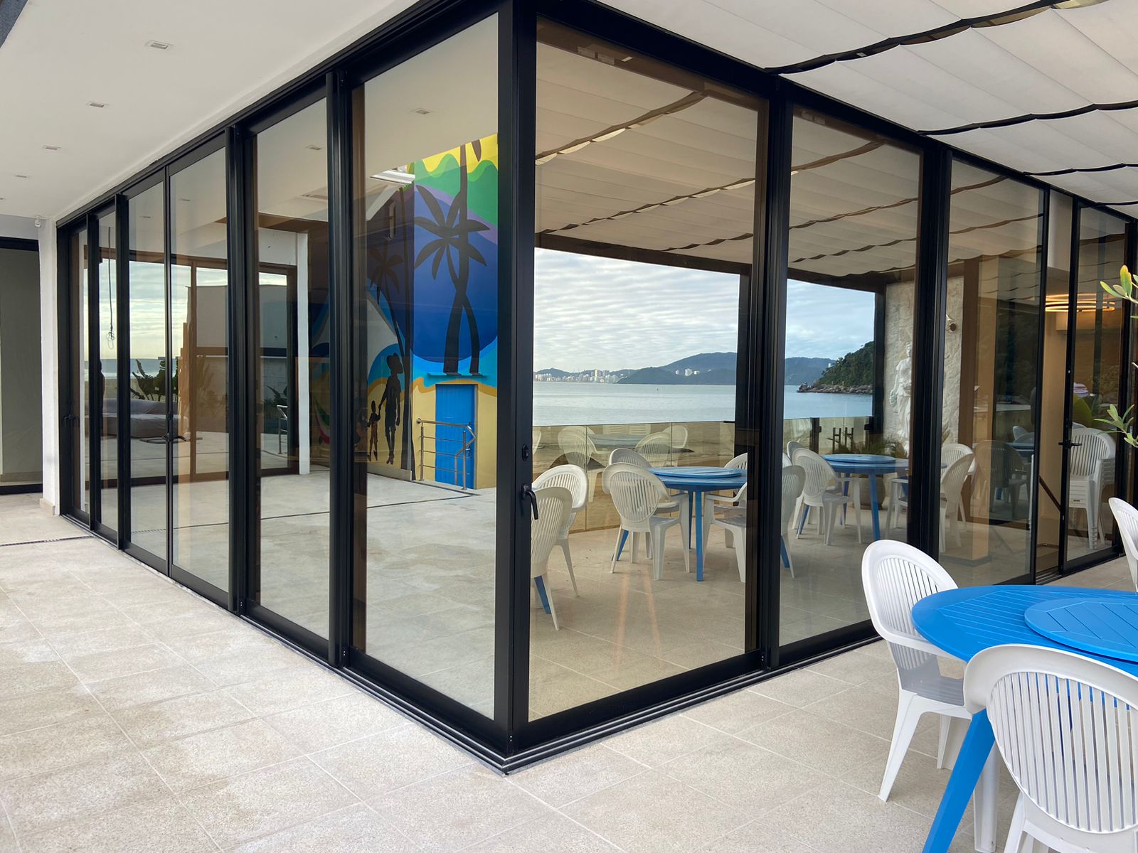 Restaurante Beira Mar, Salão Envidraçado, Fechamento em Vidro